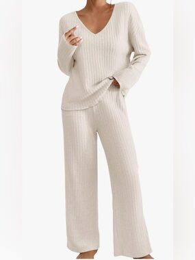 Cozy Ribbed Knit Two-Piece Lounge Set - Cream
